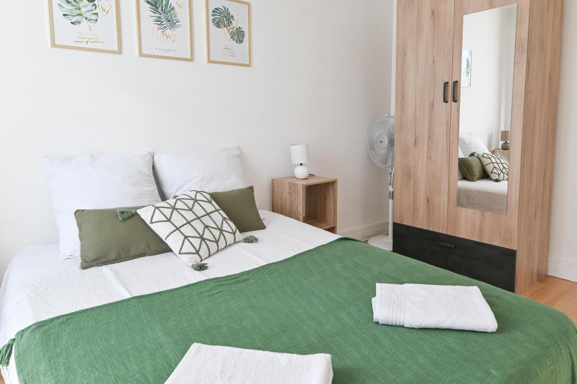 Grand Appartement Avec Balcon Hyper - Centre Tarbes Kültér fotó